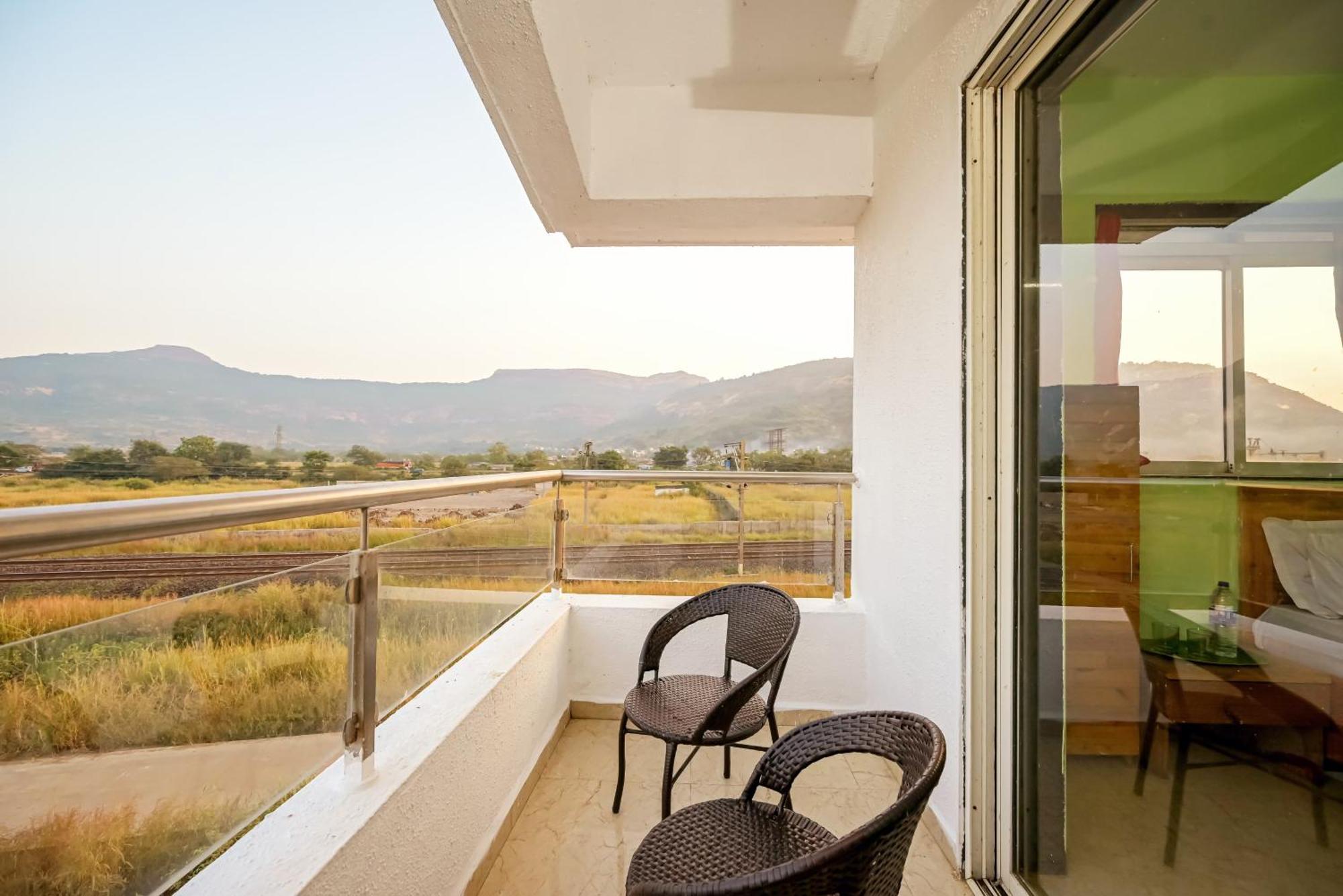 Ll Empyrean Stays II 6Bhk Big Daddy Villa II Private Pool II Ac II View Ll Lonavala Buitenkant foto